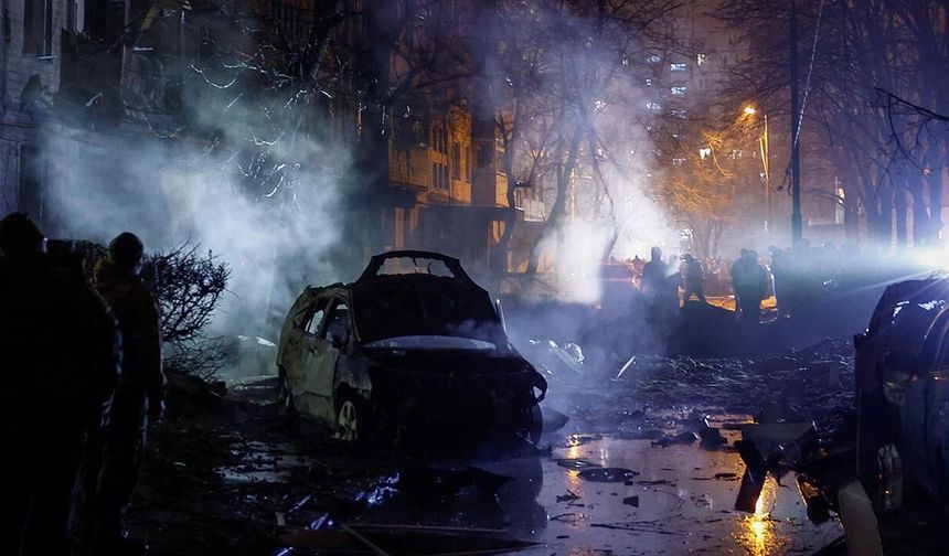 Rusya’dan Kiev’e yoğun balistik füze saldırısı
