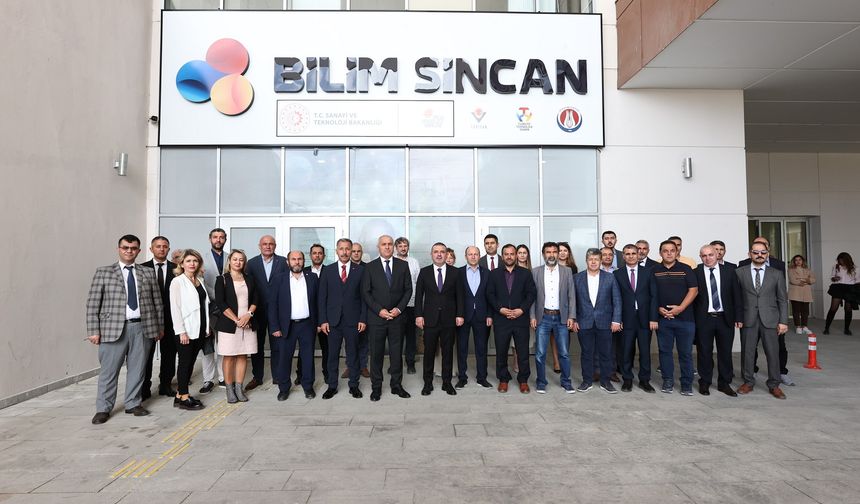 Başkan Ercan Okul Müdürlerine Bilim Sincan’ı Tanıttı