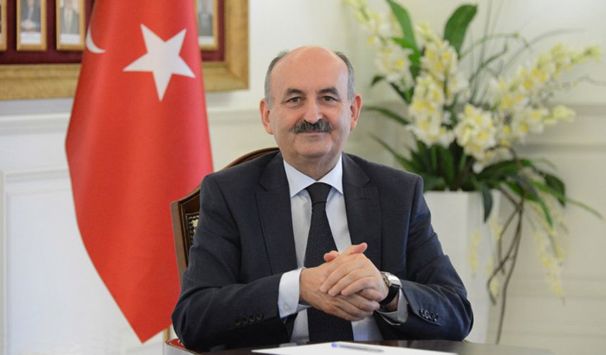 Mehmet Müezzinoğlu kimdir?