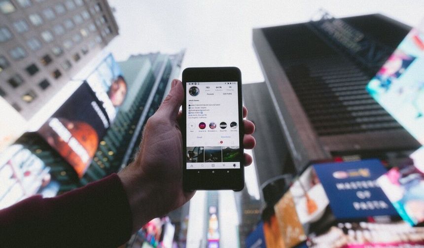 Akıllı telefonlara 12 taksit geliyor