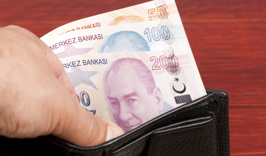 Memur maaşları bayramdan önce yatacak mı?