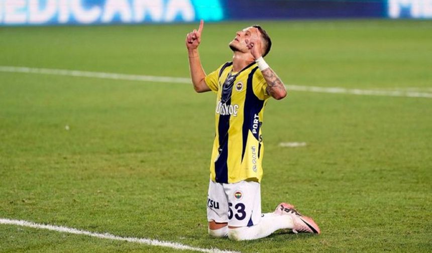 Sebastian Szymanski Fenerbahçe’den ayrılıyor mu?