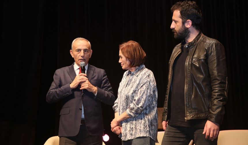 Nur Sürer: Yumuşak ya da komik bir kadını oynamak isterdim