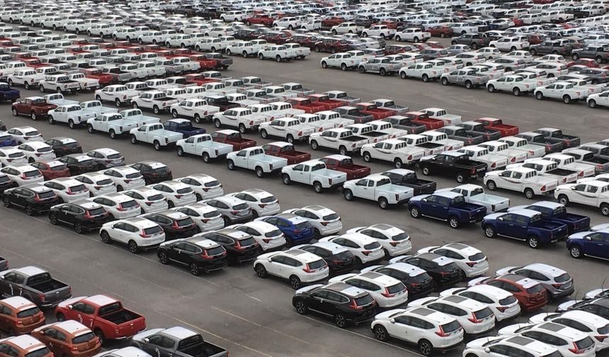 Otomotiv sektöründe satışlar yüzde 2,9 geriledi