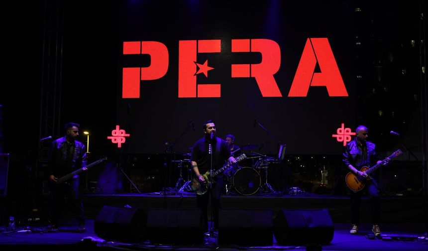 Çekmeköy 19 Mayıs'ta Pera'yla coştu!