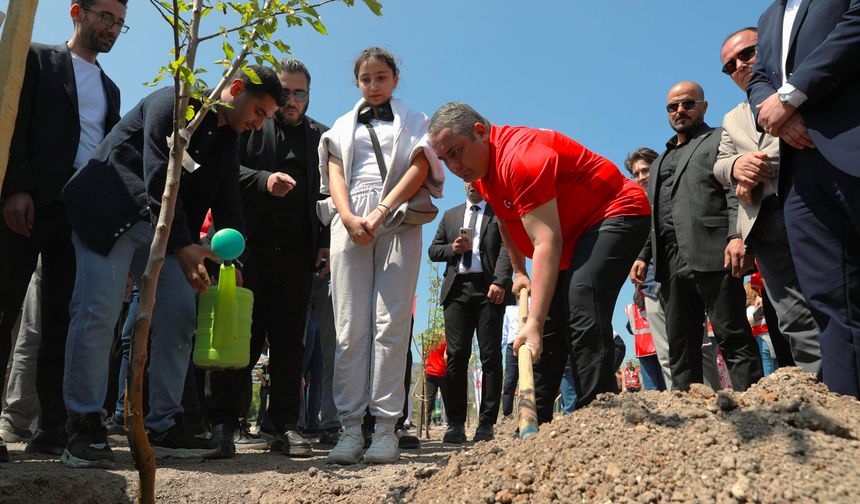 Keçiören’de 19 Mayıs’ta 1919 fidan toprakla buluştu