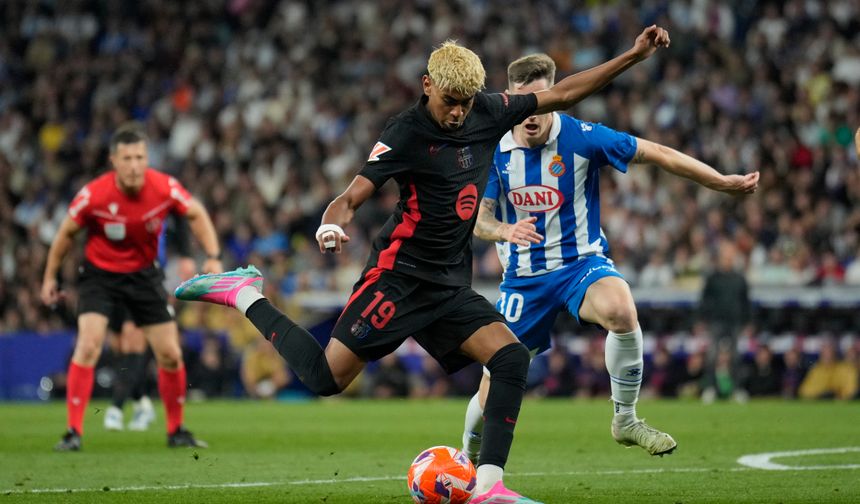 Espanyol’dan Şampiyon Barcelona’ya fıskiyeli kutlama