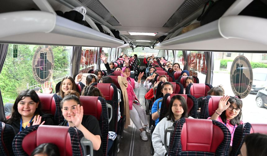Altındağlı gençler Manisa Kampı’na uğurlandı