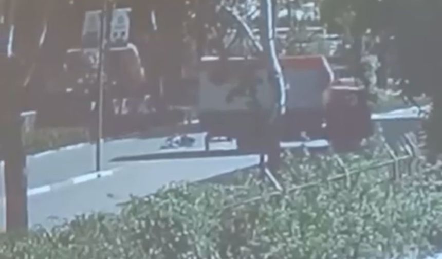 Bursa’da feci kaza: Motosiklet kamyonun altına girdi!