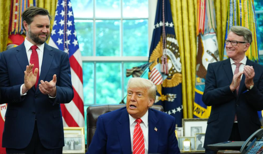 Trump’tan İngiltere ile 'tarihi’ ticaret anlaşması