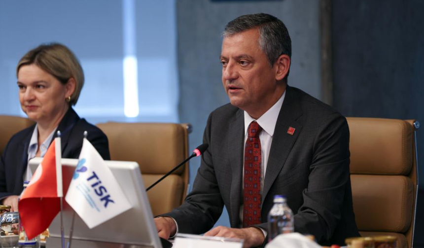 CHP lideri Özel’den TİSK’e ara zam ziyareti