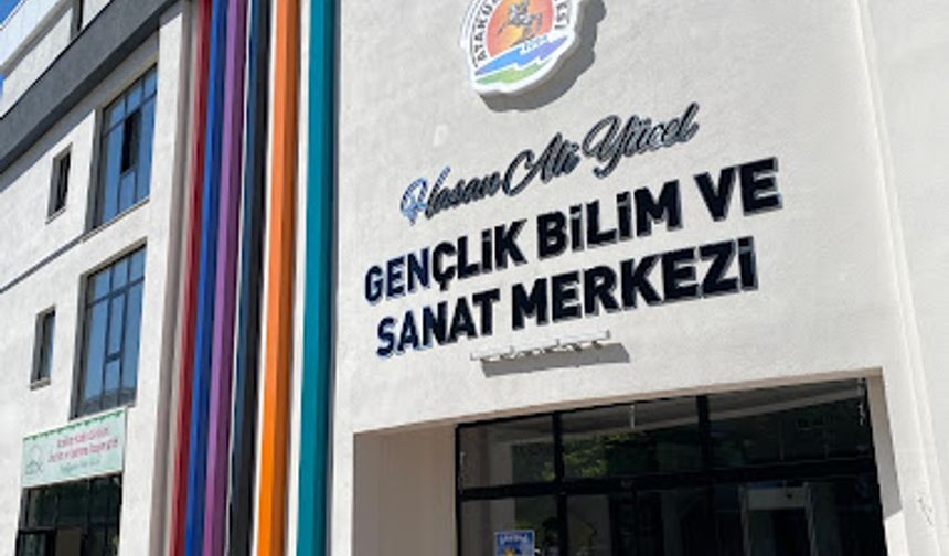 'Karma Sergi’ Atakum’da sanatseverlerle buluşuyor!