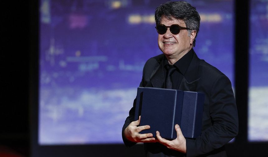 Jafar Panahi Cannes’da zirveye ulaştı