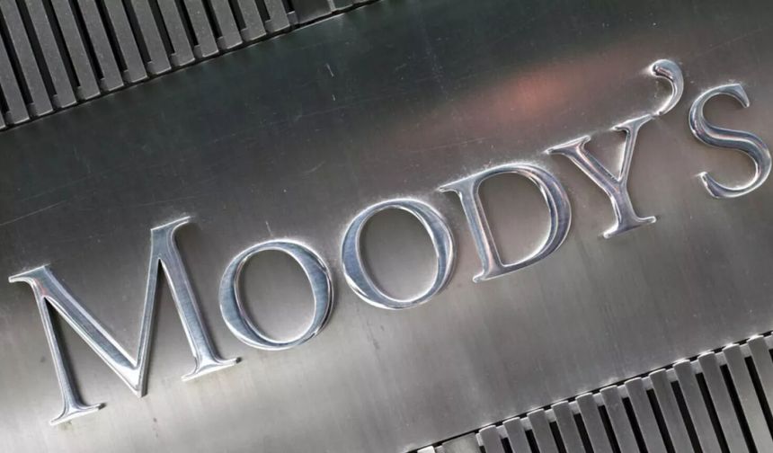 Moody’s, ABD’nin kredi notunu ilk kez Aa1’e düşürdü!