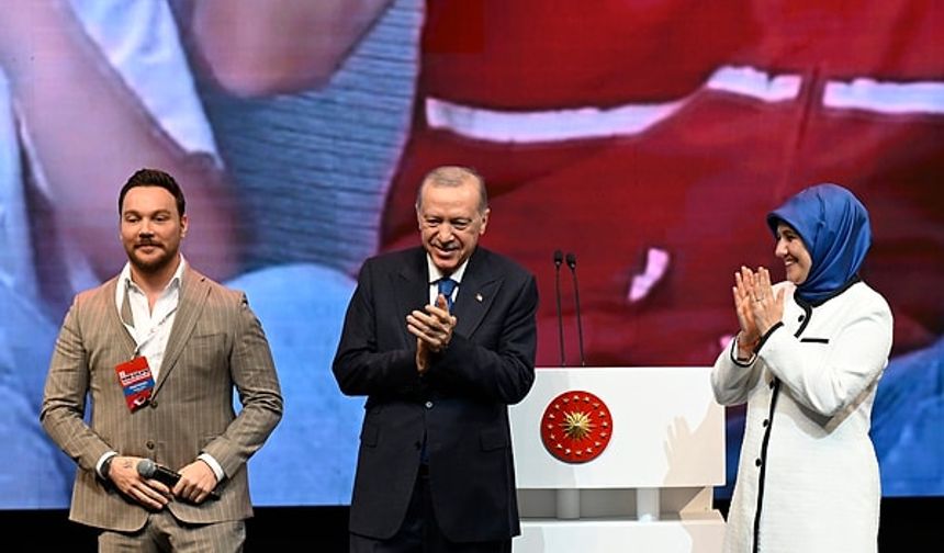 Sinan Akçıl'dan Kızılay'a özel şarkı! İşte şarkı sözleri