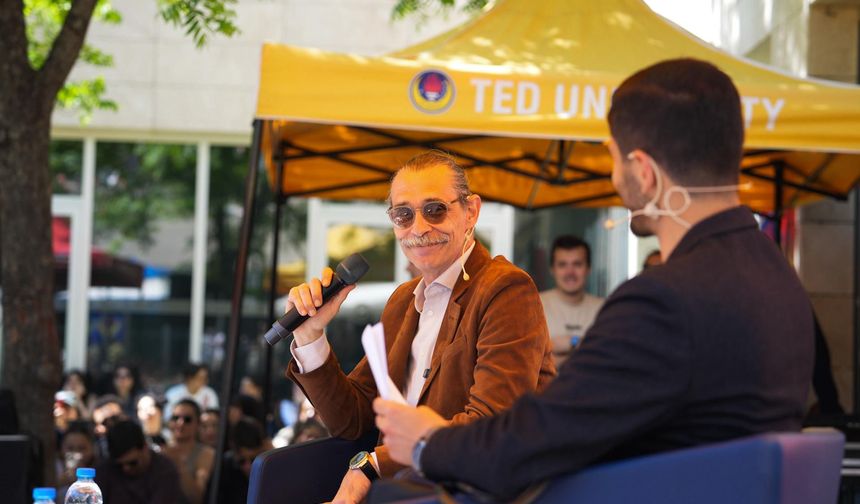 Başkan Beşikcioğlu TED Üniversitesi'nde öğrencilerle buluştu