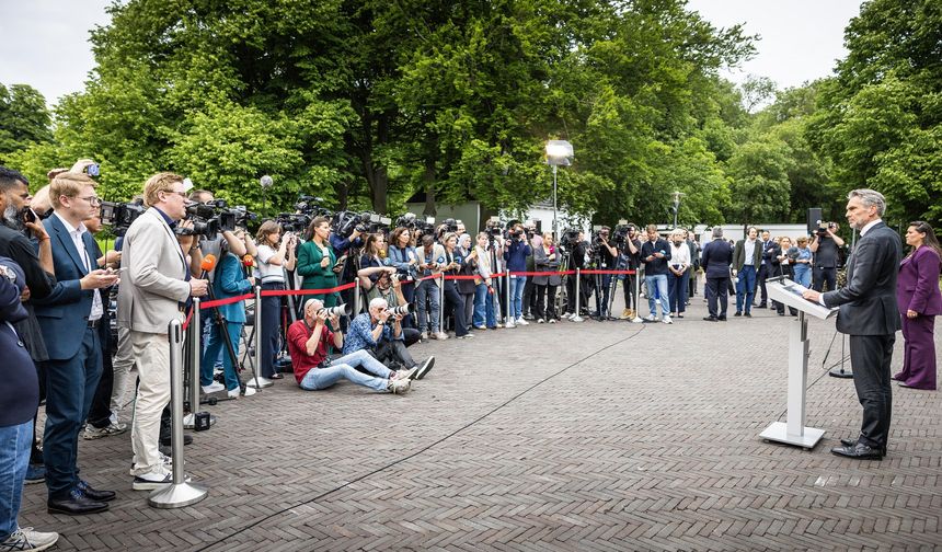 Hollanda koalisyonu çöktü: Geert Wilders hükümetten ayrıldı