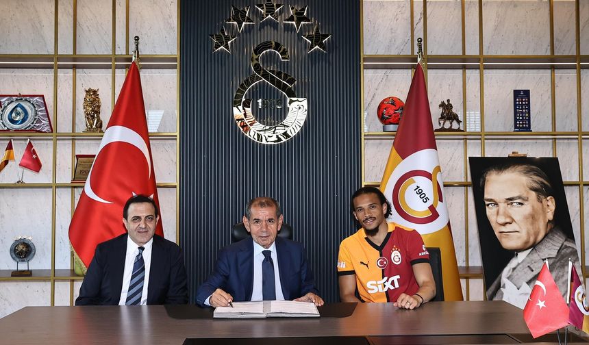 Galatasaray, Leroy Sane için imza töreni düzenledi