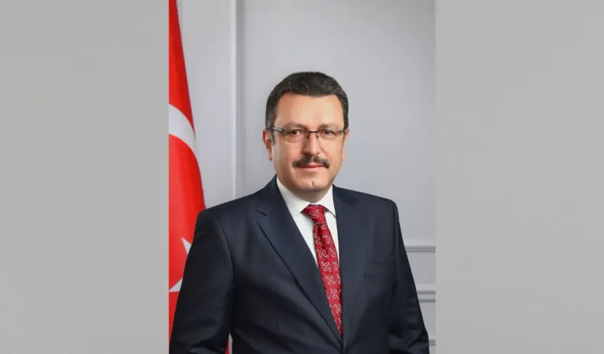 Trabzon Büyükşehir Belediye Başkanı Ahmet Metin Genç kimdir?