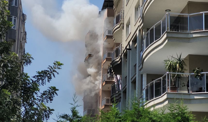 Efeler’de apartman yangını: 3 çocuk son anda kurtarıldı!