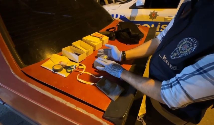 Kopya düzeneğiyle ehliyet sınavına girdi, yakalandı!