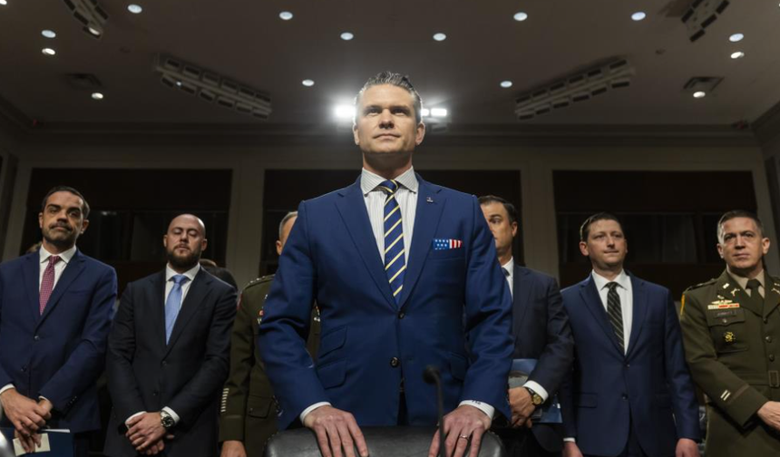 ABD Savunma Bakanı: İran’ın donanması yok edilecek