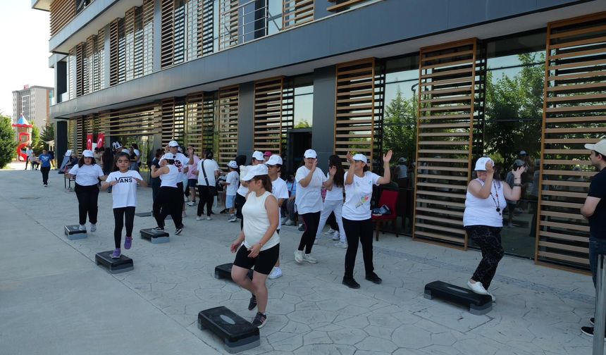 Etimesgut’ta Engelsiz Spor Oyunları düzenlendi