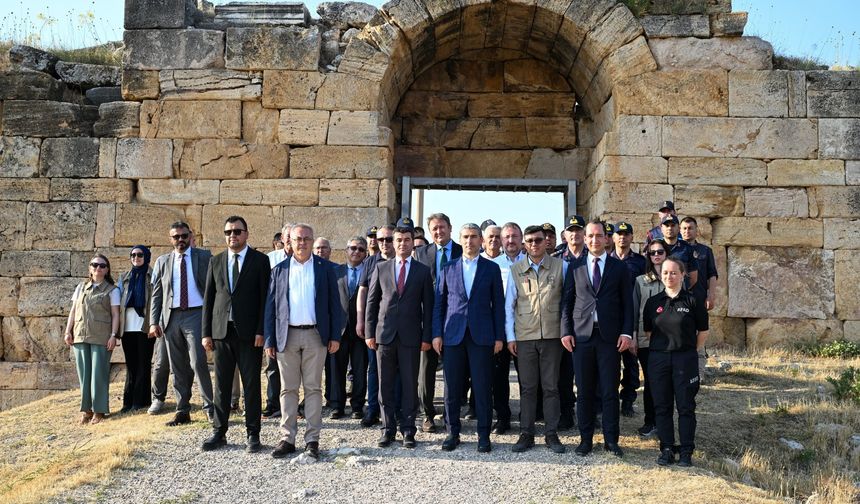 Blaundos Antik Kenti'nde yeni kazı sezonu başlatıldı!