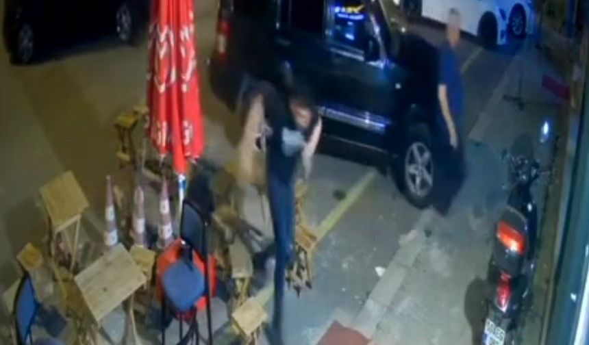 Alkollü sürücü virajı alamayarak refüje girdi!