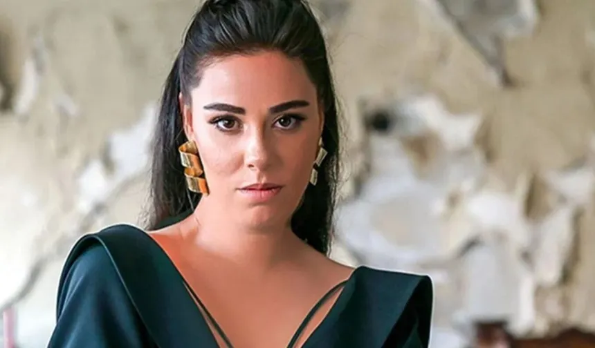 Tuğçe Tayfur üçüncü kez anne oldu! Sevenlerinden dua istedi!