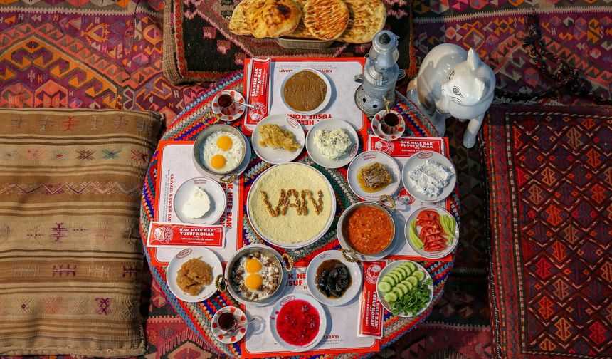 Van kahvaltısı 4.8 puanla dünya listesinde birinci oldu!