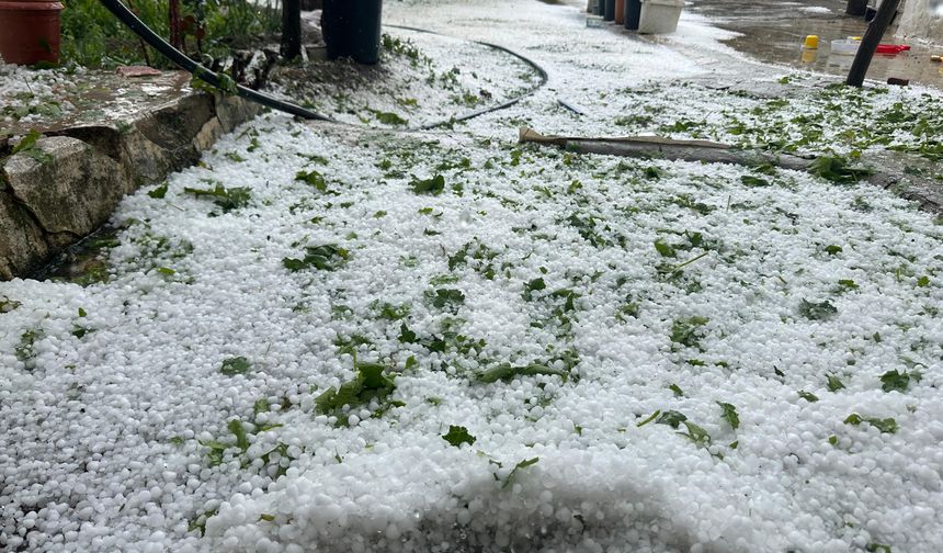 Yozgat’ta ceviz büyüklüğünde dolu!