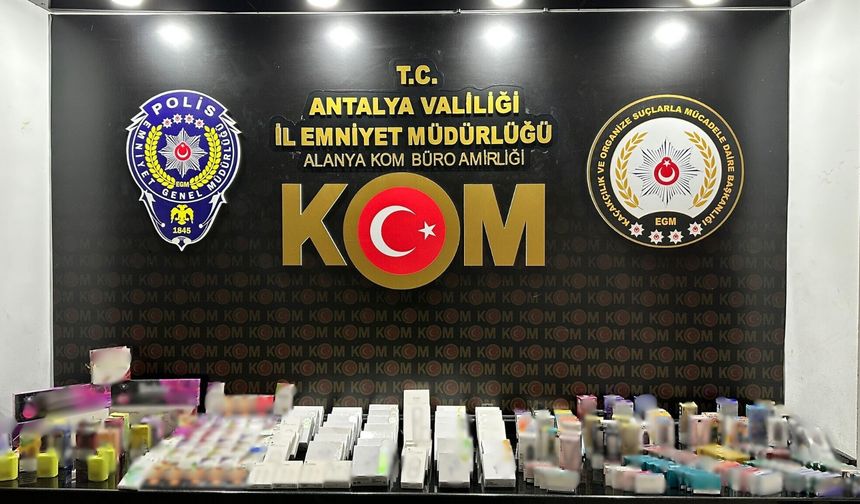 Antalya’da rüşvet ve kaçakçılık operasyonlarında 6 tutuklama!