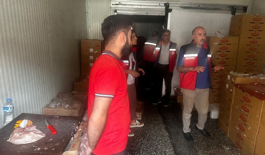 Diyarbakır'da gıda denetimlerinde 1.527 kilo ürün toplatıldı!