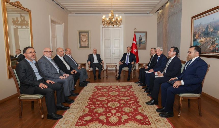 Dışişleri Bakanı Fidan, Hamas Heyetiyle İstanbul’da görüştü
