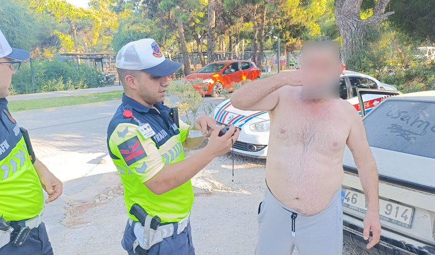 Alkollü sürücü su içip ağız çalkaladı, 91 promil yakalandı