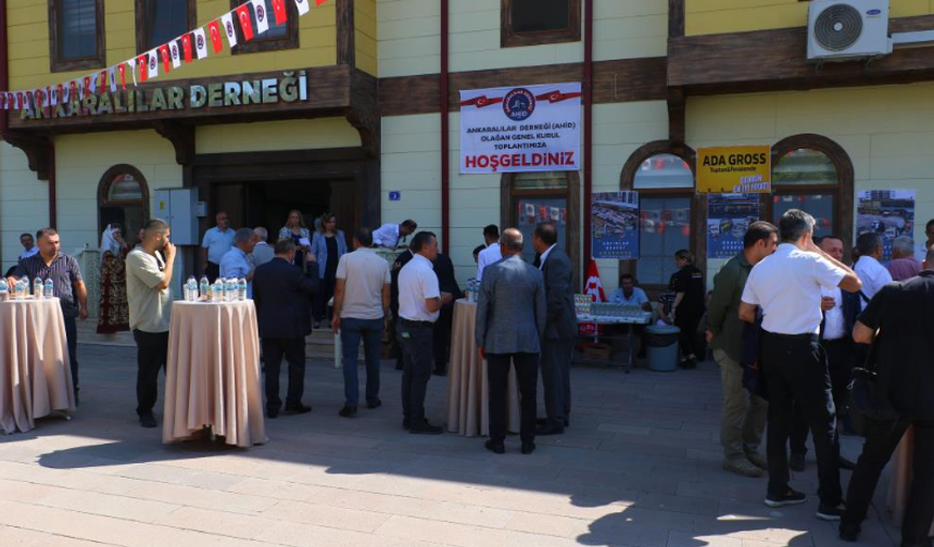 AHİD’in 17’nci Genel Kurulu yoğun katılımla gerçekleşti