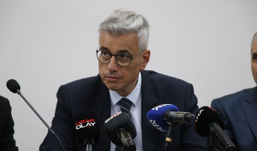 Bakan Memişoğlu: Enkazdan çıkan 8 yaralının tedavisi sürüyor