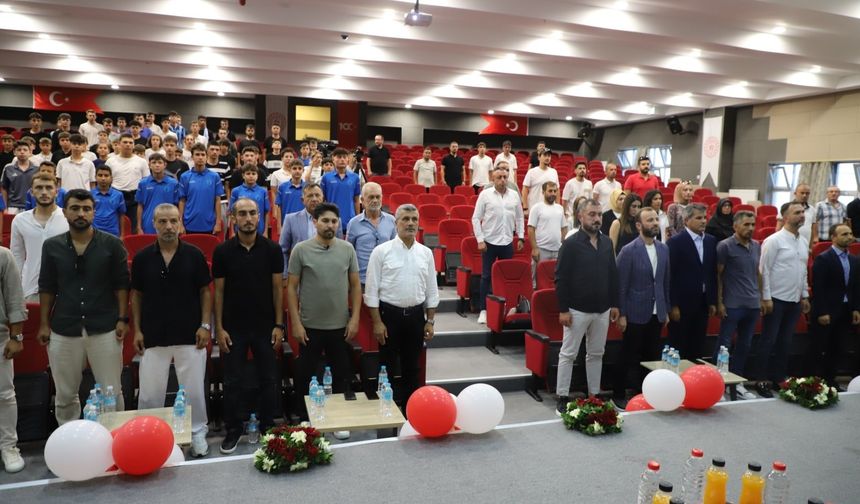 Kütahya’da Futbol Zirvesi
