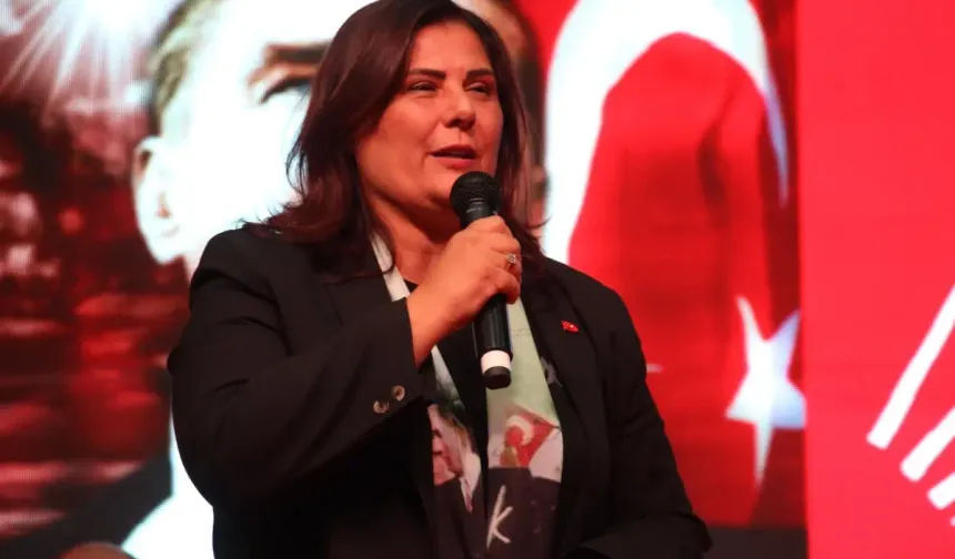 Özlem Çerçioğlu kimdir?