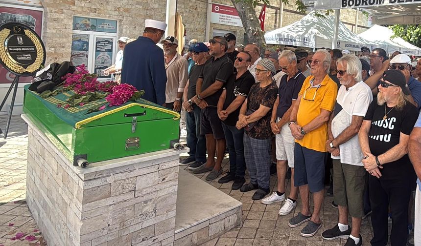 Selçuk Alagöz Bodrum'da son yolculuğuna uğurlandı!