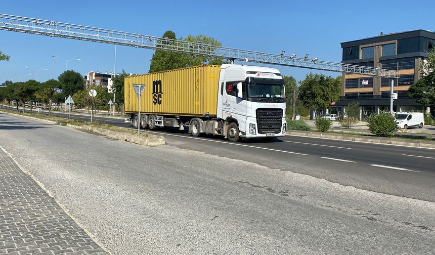 Bolu'da ağır araçlara 08.00–20.00 saatleri arasında giriş yasağı getirildi!