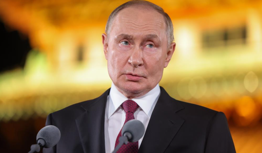 Putin ve Zelenskiy’den karşılıklı ateşkes hamlesi
