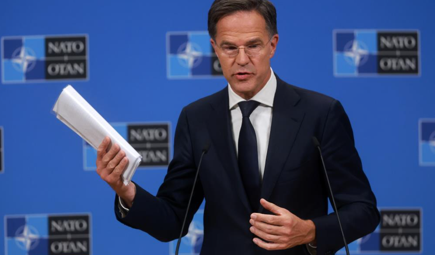Rutte: NATO’da ABD’ye bağımlılık azaltılmalı