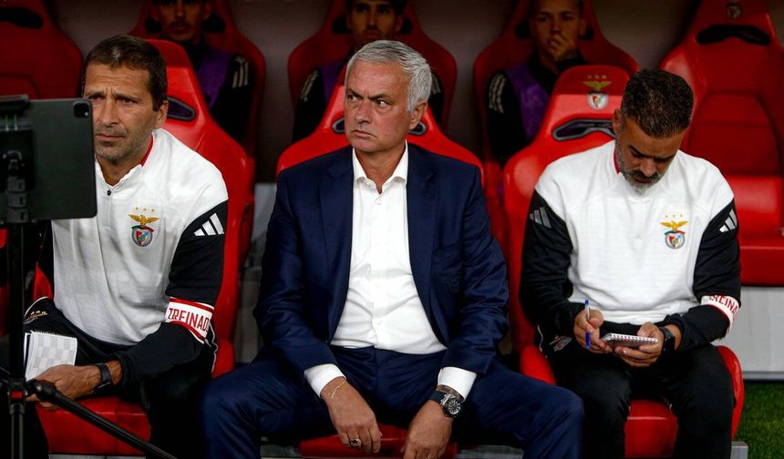 Mourinho sürprizi: Real Madrid için imza tarihi ortaya çıktı