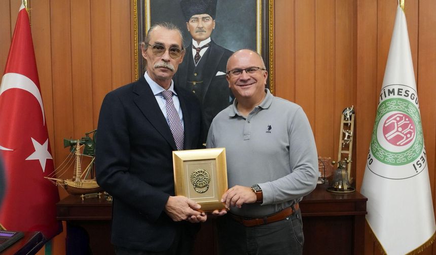 Başkan Beşikcioğlu, Orta Bosna Kantonu heyetini ağırladı