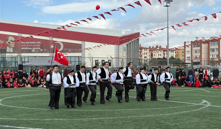 Sincan’da 29 Ekim coşkusu sokaklara taştı