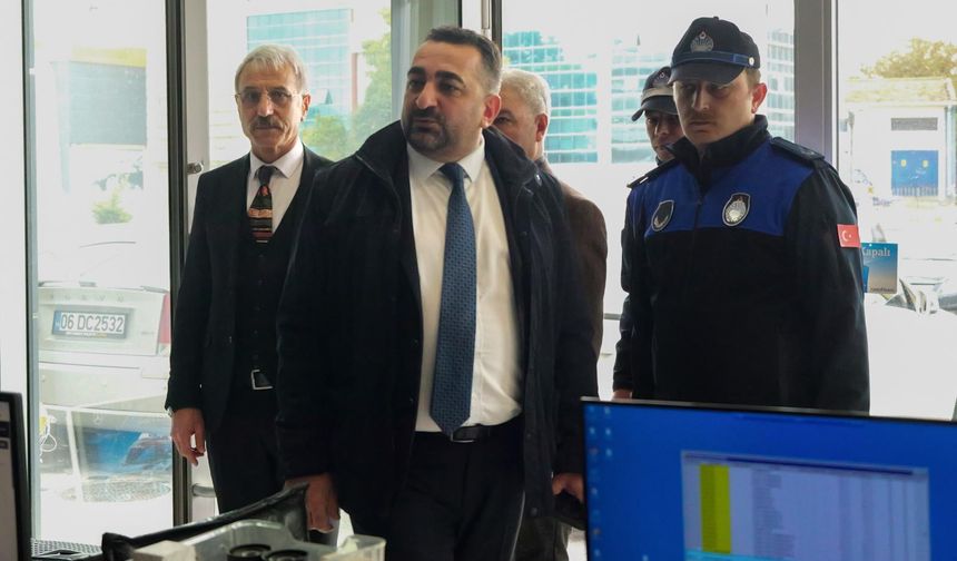 Taylan Özgüven Şaşmaz’da esnafla buluştu