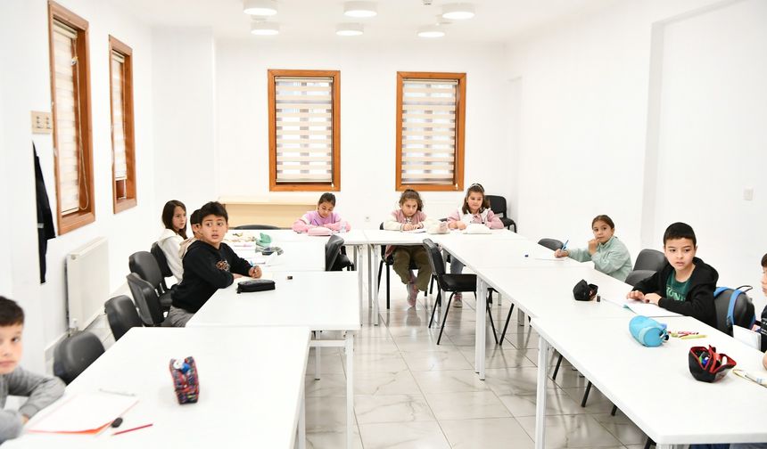 Mamak’ta Eğitime Destek Atölyesi Kayıtları Başladı