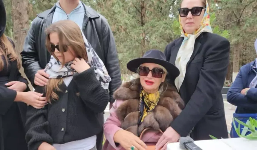 Banu Alkan, kardeşini son yolculuğuna uğurladı